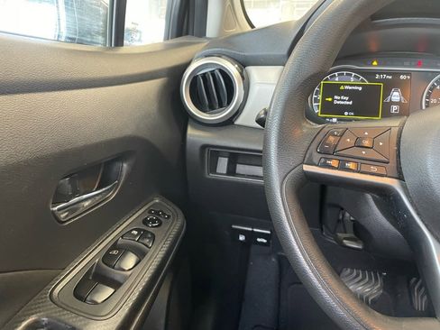 Certified 2021 Nissan Versa SV image 10