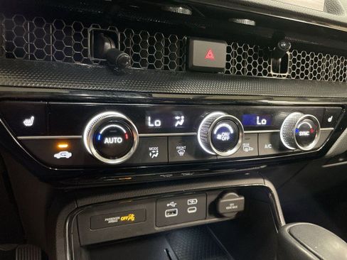 Used 2024 Honda CR-V EX-L image 21