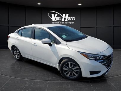 New 2025 Nissan Versa SV w/ Trunk Package