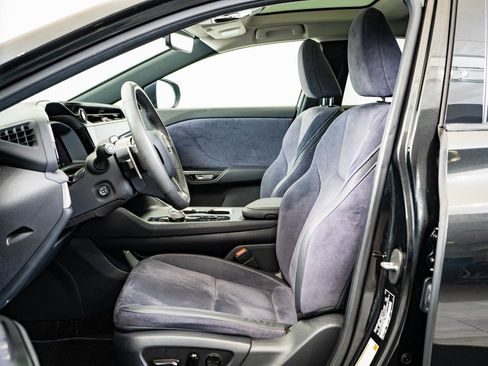 Certified 2023 Lexus RZ 450e Premium w/ Accessory Package (2T) image 19