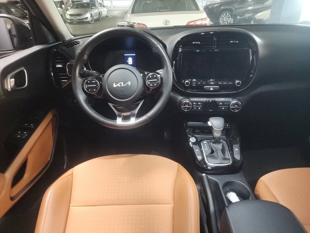 Certified 2024 Kia Soul EX w/ Option Group 015 FWD image 6