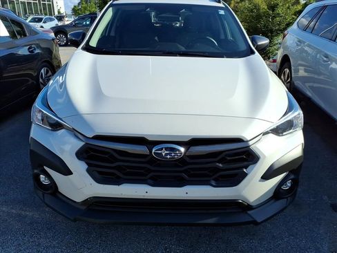 Used 2025 Subaru Crosstrek 2.5i Premium image 2