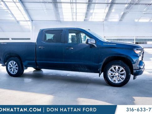 Used 2022 Chevrolet Silverado 1500 Custom image 27