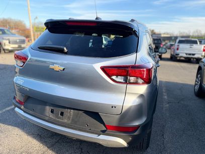 Used 2025 Chevrolet TrailBlazer LT w/ Driver Confidence Package