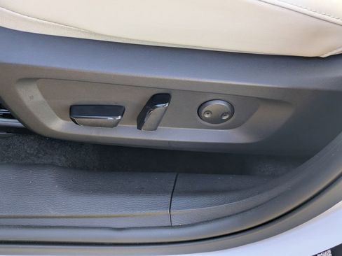 New 2026 Mitsubishi Outlander SE FWD image 18