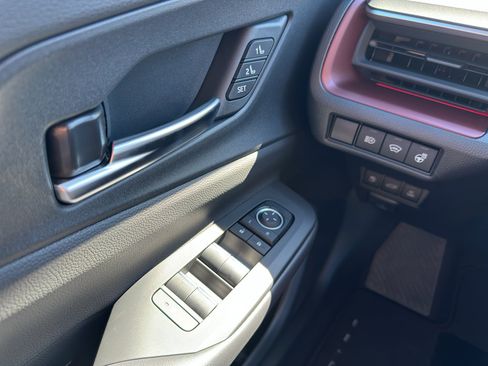 New 2026 Toyota Prius Plug-In Hybrid image 19