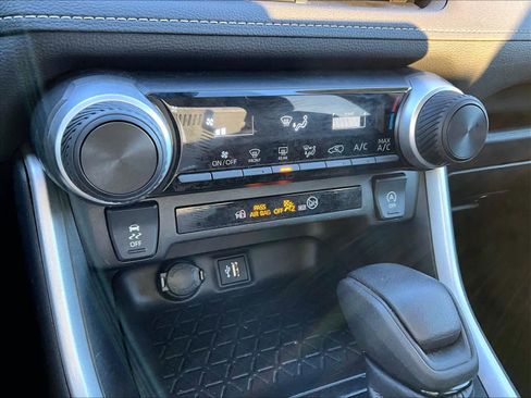 Used 2024 Toyota RAV4 LE image 25