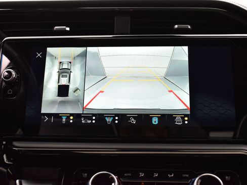 Used 2023 GMC Sierra 1500 AT4X image 31