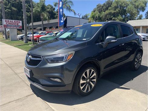 Used 2018 Buick Encore Premium FWD image 1