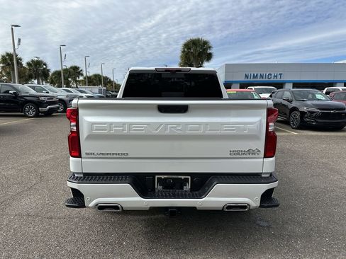 Used 2025 Chevrolet Silverado 1500 High Country image 15