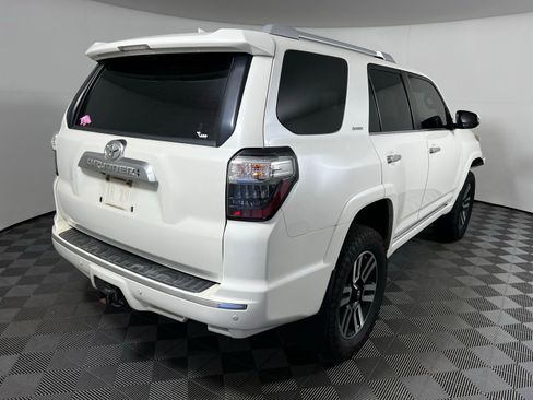 Used 2014 Toyota 4Runner Limited AWD/4WD image 5