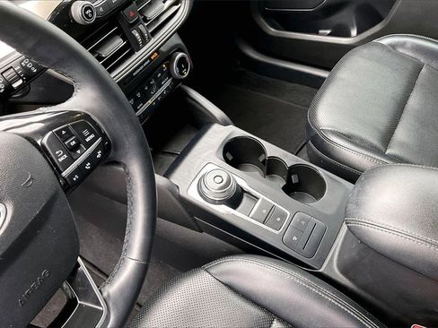 Certified 2022 Ford Escape SEL w/ Technology Package image 15