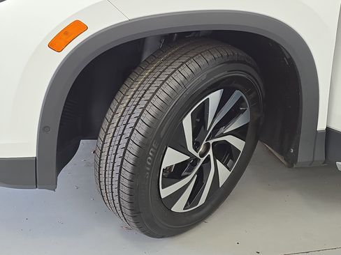 New 2026 Volkswagen Tiguan S FWD image 31