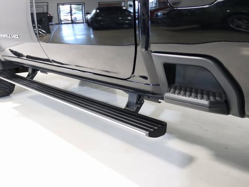 Used 2024 GMC Sierra 3500 Denali Ultimate image 21