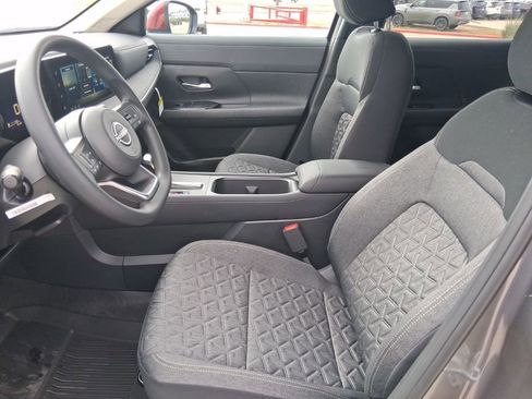 New 2026 Nissan Kicks SV FWD image 23
