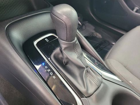 Used 2024 Toyota Corolla LE image 32