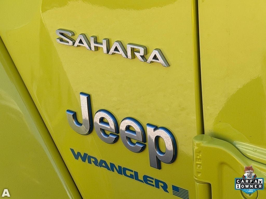 Used 2023 Jeep Wrangler Unlimited Sahara AWD/4WD image 7