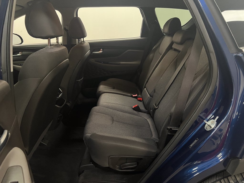 Used 2020 Hyundai Santa Fe SEL FWD image 25
