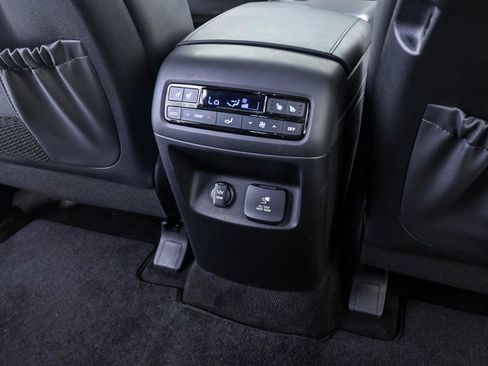 Used 2024 Hyundai Palisade Calligraphy AWD/4WD image 20