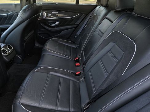 Used 2019 Mercedes-Benz E 63 AMG S image 16