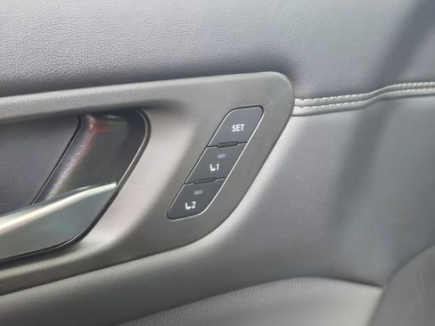 New 2026 Nissan Pathfinder Platinum AWD/4WD image 19