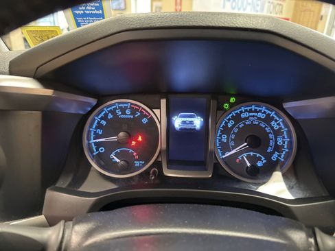 Used 2023 Toyota Tacoma SR5 image 45