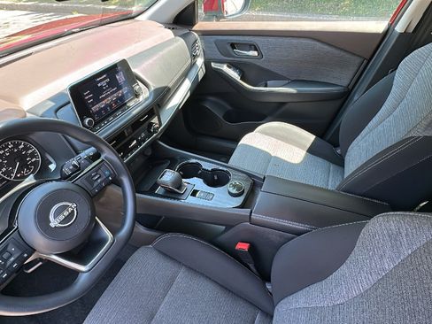 Certified 2023 Nissan Rogue SV AWD/4WD image 20
