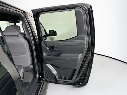 Used 2025 Toyota Tacoma SR5 image 28