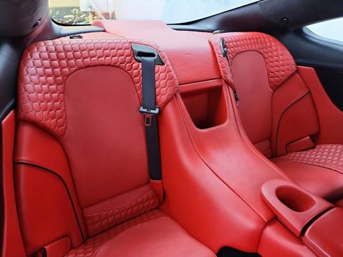 Used 2014 Aston Martin Vanquish Coupe RWD image 33