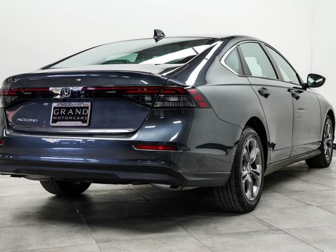 Used 2023 Honda Accord EX image 12