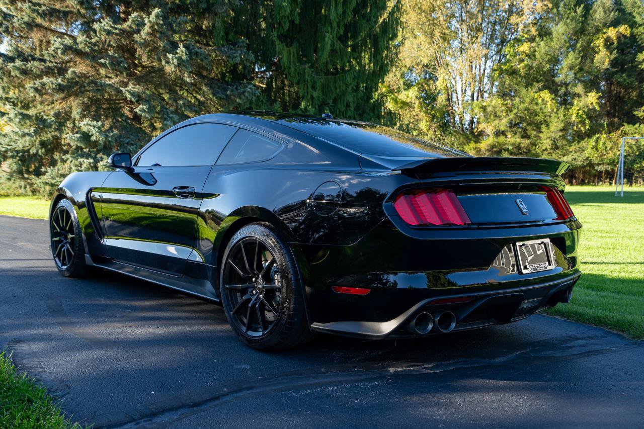 Used 2017 Ford Mustang Shelby GT350 w/ Electronics Package RWD image 5