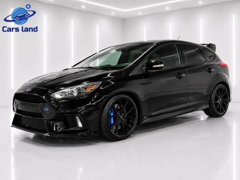 Used 2017 Ford Focus RS AWD/4WD image 3