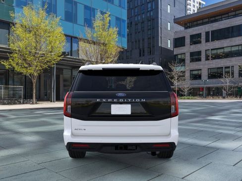 New 2026 Ford Expedition Active AWD/4WD image 5