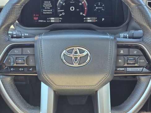 Used 2024 Toyota Tundra Limited AWD/4WD image 24