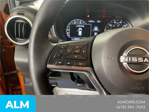 Used 2022 Nissan Kicks SR w/ Interior Electronics Package FWD image 24