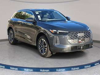 New 2025 Audi Q5 Premium video 1