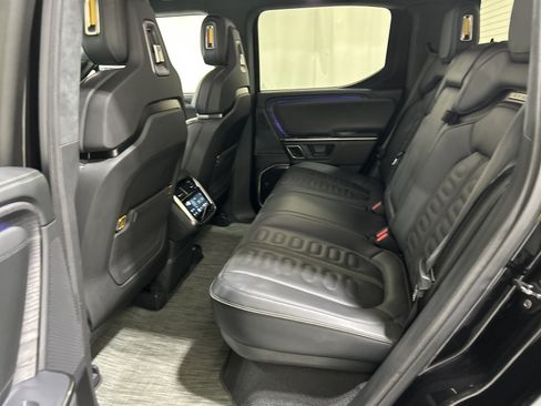 Used 2024 Rivian R1T Adventure Dual AWD/4WD image 21