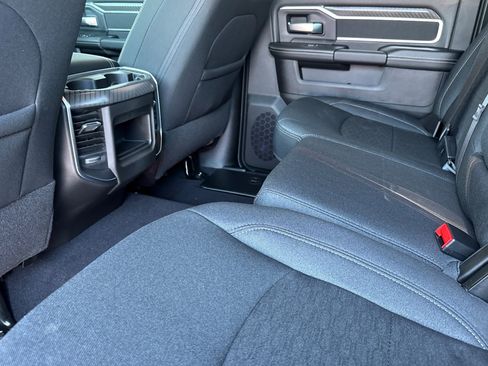 New 2026 RAM 2500 Big Horn AWD/4WD image 11