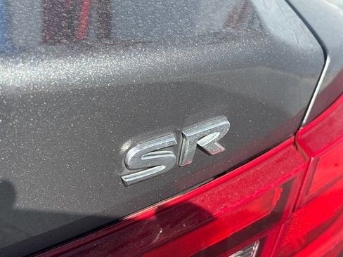 Used 2017 Nissan Maxima SR FWD image 32