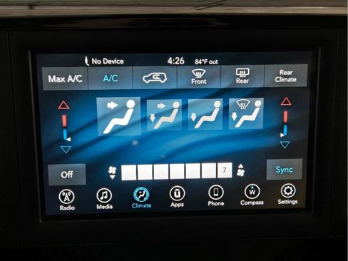 Used 2019 Chrysler Pacifica L FWD image 26