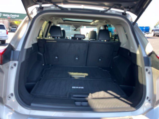 Used 2026 Nissan Rogue Platinum w/ Platinum Premium Package AWD/4WD image 31