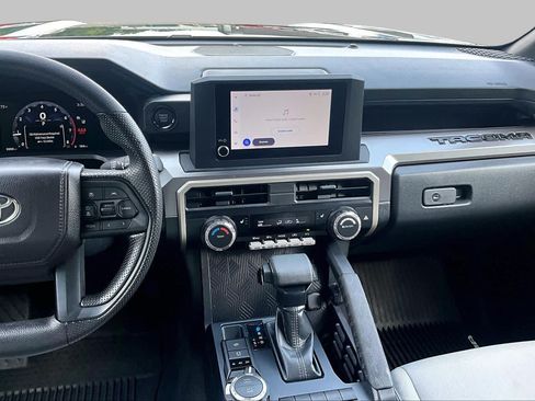 Certified 2025 Toyota Tacoma SR5 AWD/4WD image 7