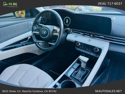 Used 2023 Hyundai Elantra Limited FWD image 30