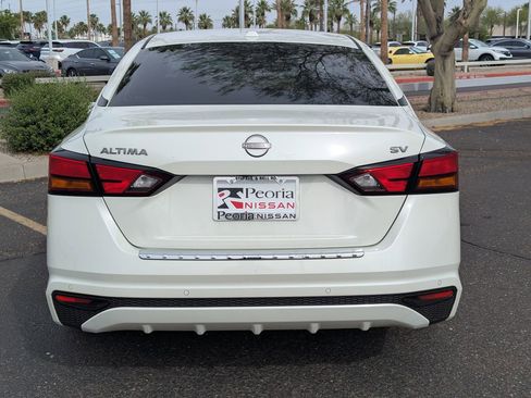 Certified 2023 Nissan Altima 2.5 SV image 5