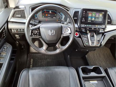 Used 2023 Honda Odyssey Elite image 18