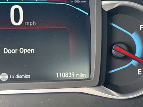 Used 2020 Honda Pilot Touring image 22