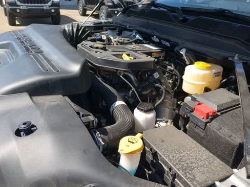 New 2026 RAM 3500 Tradesman AWD/4WD image 15