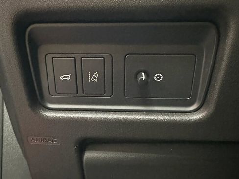 Used 2016 Land Rover Discovery Sport HSE AWD/4WD image 12