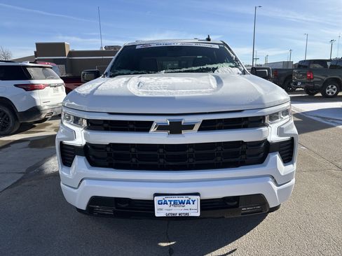 Used 2024 Chevrolet Silverado 1500 RST image 3