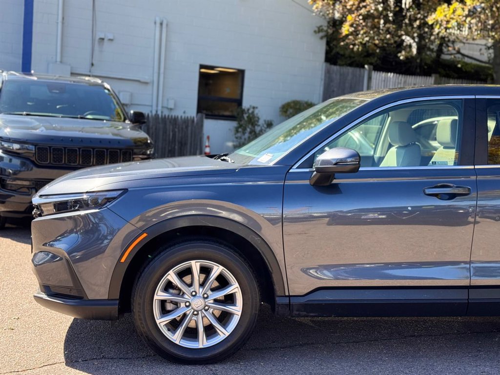Used 2024 Honda CR-V EX-L image 10